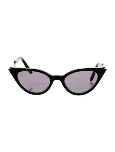 Pre-owned Illesteva Cat-eye Tinted Sunglasses In Black