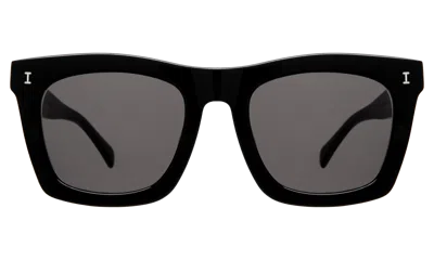 Illesteva Charleston Sunglasses In Black / Grey Flat