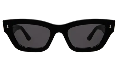 Illesteva Donna Sunglasses In Black / Grey