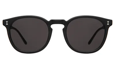 Illesteva Eldridge Sunglasses In Matte Black / Grey Flat