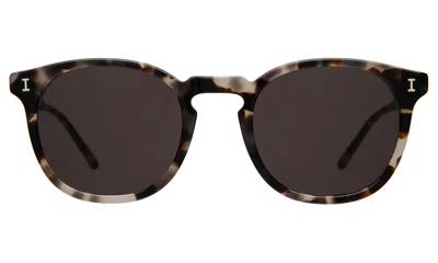 Illesteva Eldridge Sunglasses In White Tortoise / Grey Flat