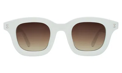Illesteva George Sunglasses In White / Brown Flat Gradient