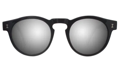 Illesteva Leonard (classic Flex Hinge) Sunglasses In Tuxedo / Silver Flat Mirror