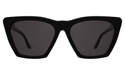 Illesteva Lisbon 57 Sunglasses In Black / Grey