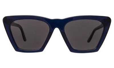 Illesteva Lisbon Sunglasses In Navy / Grey