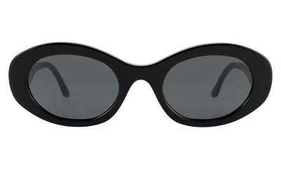 Illesteva Luna Sunglasses In Black / Grey Flat