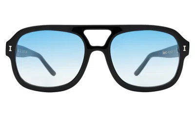 Illesteva Memphis Sunglasses In Black / Grey Gradient
