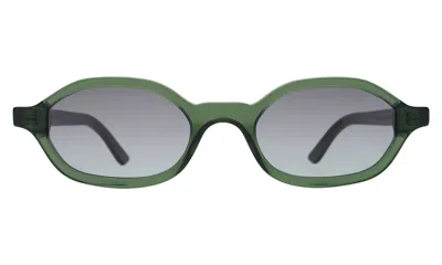 Illesteva Munich Sunglasses In Pine / Grey Flat Gradient