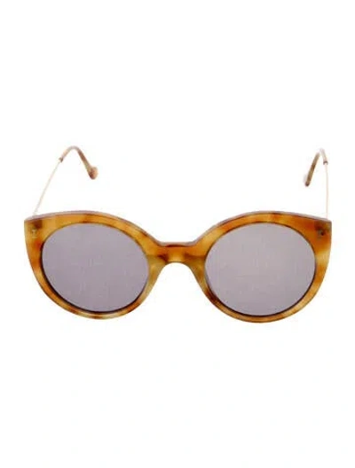 Pre-owned Illesteva Oversize Tinted Sunglasses In Brown