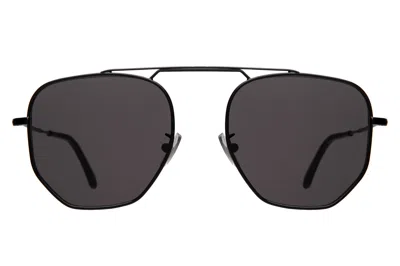 Illesteva Patmos 58 Sunglasses In Black / Grey Flat