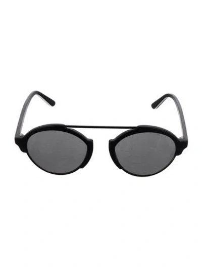 Pre-owned Illesteva Round Tinted Sunglasses In Black