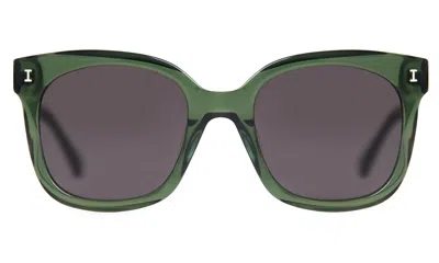 Illesteva Valencia Sunglasses In Pine / Grey