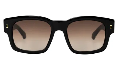 Illesteva Vito Sunglasses In Black