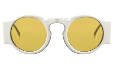 Illesteva Waston Sunglasses In White / Honey See Through