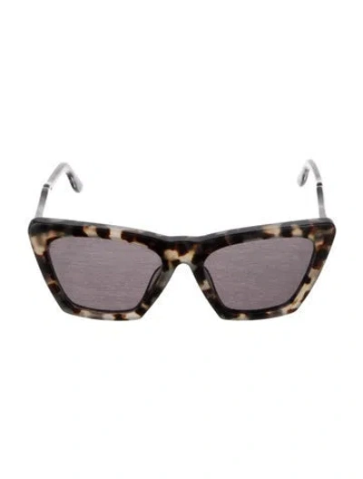 Pre-owned Illesteva Wayfarer Tinted Sunglasses In Black