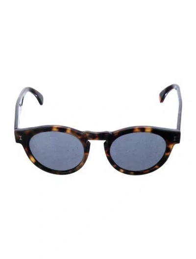 Pre-owned Illesteva Wayfarer Tinted Sunglasses In Brown