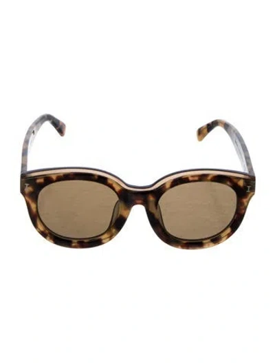 Pre-owned Illesteva Wayfarer Tinted Sunglasses In Brown