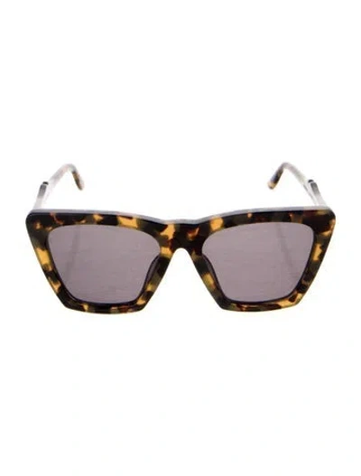 Pre-owned Illesteva Wayfarer Tinted Sunglasses In Neutral