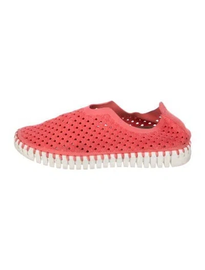 Pre-owned Ilse Jacobsen Flats In Red