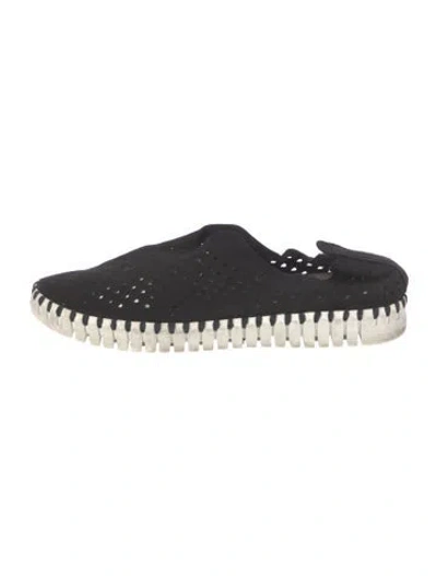 Pre-owned Ilse Jacobsen Lasercut Accents Flats In Black