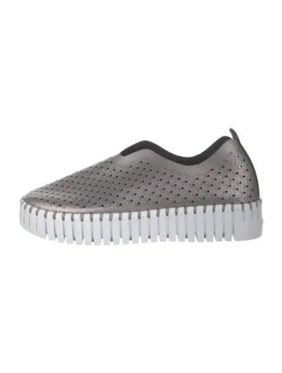 Pre-owned Ilse Jacobsen Leather Lace Pattern Sneakers In Gray