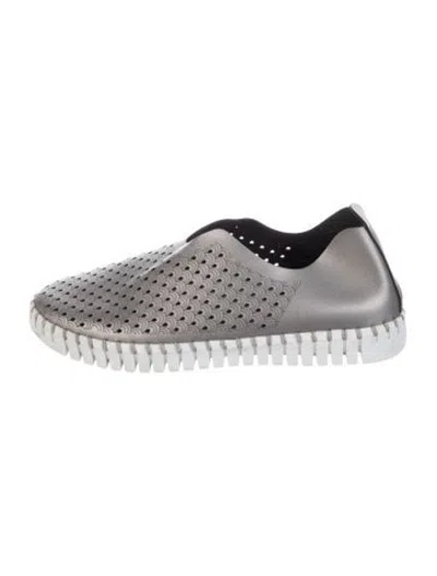 Pre-owned Ilse Jacobsen Leather Patterned Sneakers In Grey