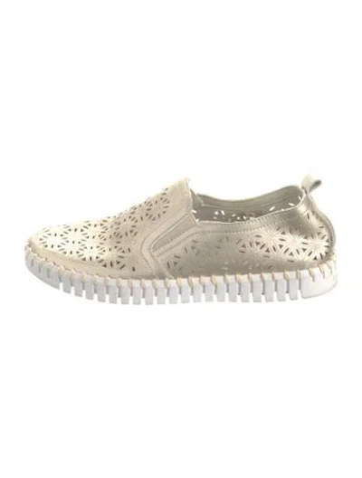 Pre-owned Ilse Jacobsen Leather Sneakers In Gold