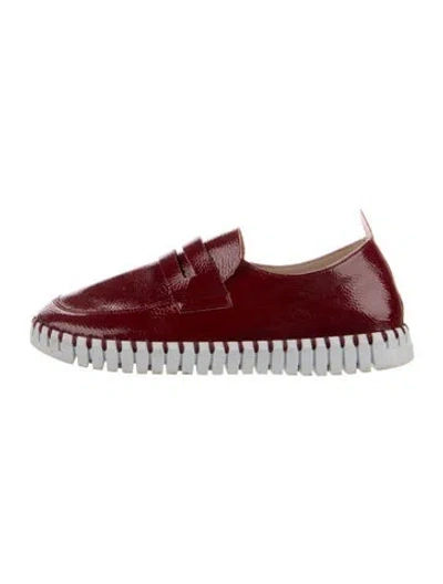 Pre-owned Ilse Jacobsen Patent Leather Sneakers In Red