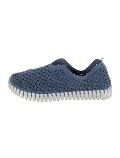 Pre-owned Ilse Jacobsen Patterned Lasercut Accents Sneakers In Blue