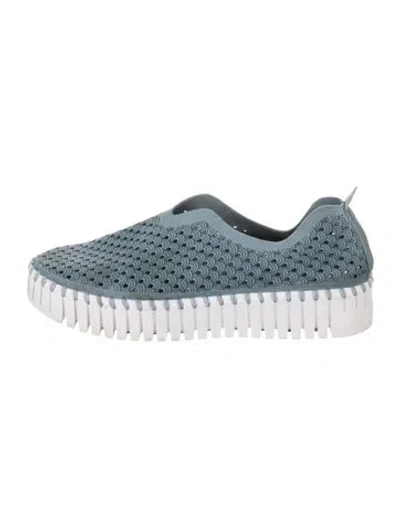 Pre-owned Ilse Jacobsen Suede Printed Flats In Blue