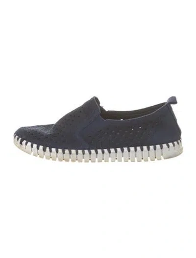 Pre-owned Ilse Jacobsen Suede Sneakers In Blue
