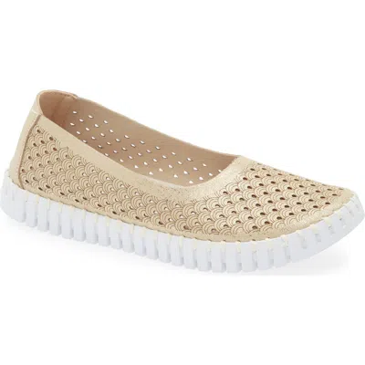 ILSE JACOBSEN ILSE JACOBSEN TULIPU PERFORATED SLIP-ON SNEAKER