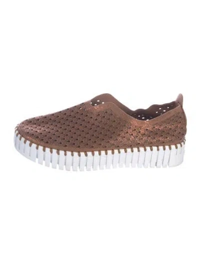 Pre-owned Ilse Jacobsen Vegetarian Suede Lasercut Accents Oxfords In Brown