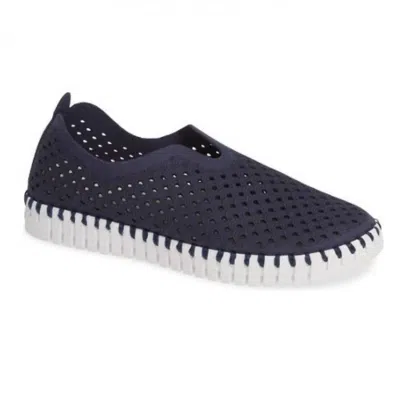 ILSE JACOBSEN WOMEN TULIP 139 SLIP ON SHOE IN NAVY