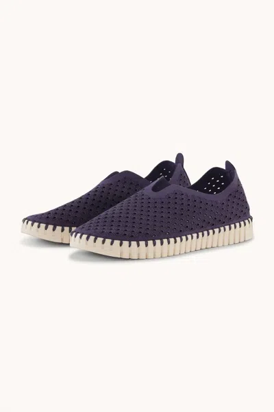 Ilse Jacobsen Women's Tulip Slip On Flats In Navy In Animal Print