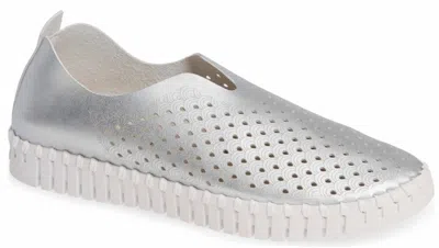 Ilse Jacobsen Women's Tulip Slip On Sneaker In Silver