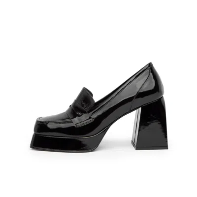 Ilvi Senat Black Patent Leather Women's Pump