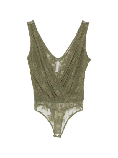 Imperial Lace V-neck Top In Green