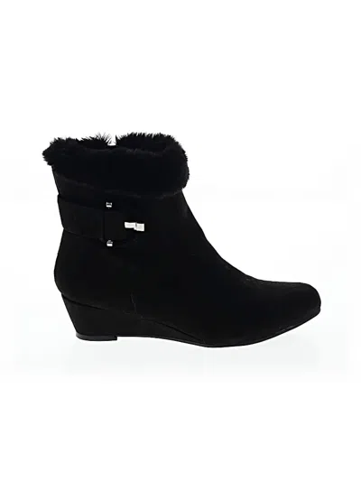 Pre-owned Impo Ankle Boots In Black
