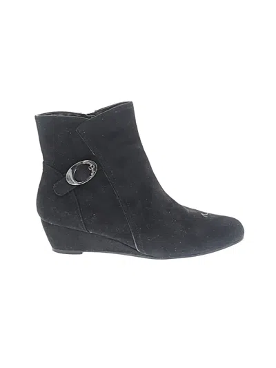 Pre-owned Impo Ankle Boots In Black