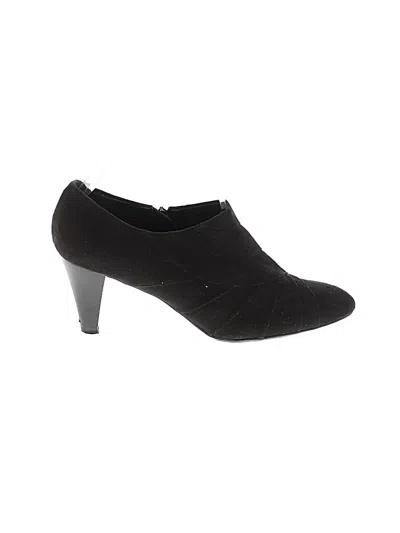 Pre-owned Impo Heels In Black