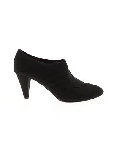 Pre-owned Impo Heels In Black