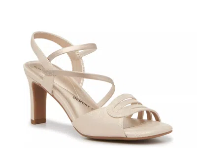 Impo Vigee Sandal In Pink