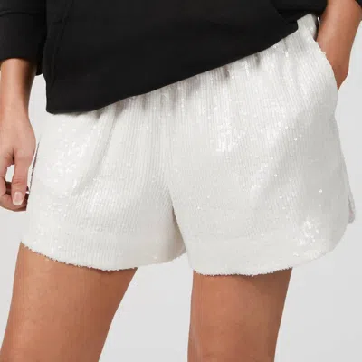 In The Mood For Love Cash Shorts In White