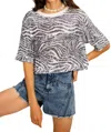 In The Mood For Love Tanie Printed Top In Black-white In Multi