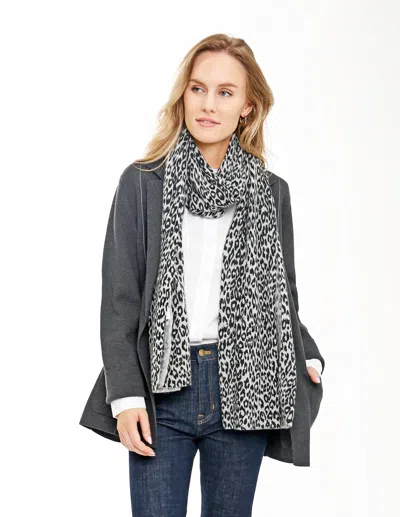 In2 By Incashmere Cashmere Animal Print Scarf In Black