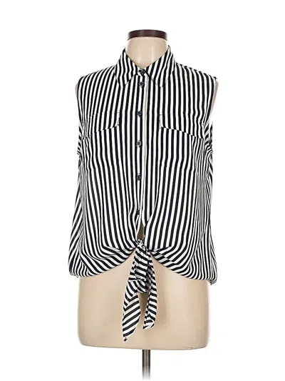 Pre-owned Inc International Concepts Sleeveless Blouse In Black