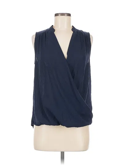 Pre-owned Inc International Concepts Sleeveless Blouse In Blue