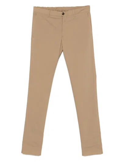 Incotex Tapered Trousers In Brown