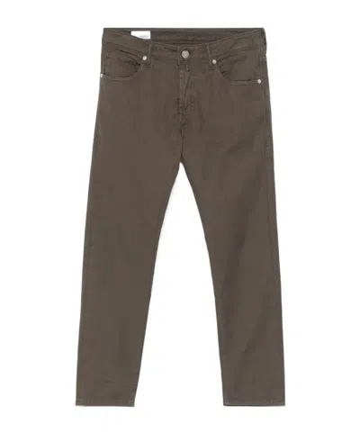 Incotex Logo-patch Tapered Trousers In Chocolate Brown